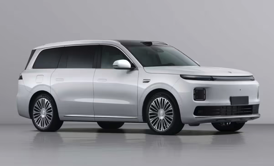 零跑D19豪华旗舰SUV完成申报 双动力+全域智能配置拉满